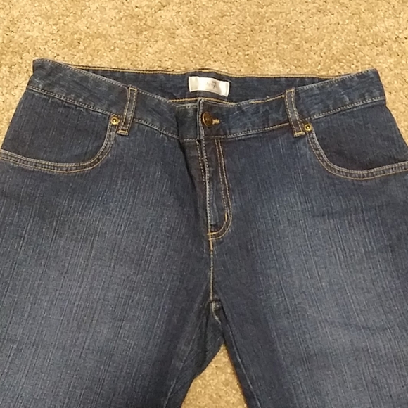 Denim Capri / Pedal Pusher - Picture 5 of 6
